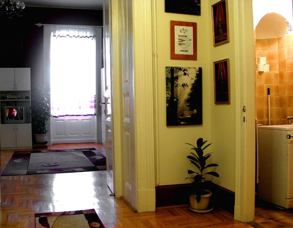 Firstapartments Inn City Center Budapest Rum bild
